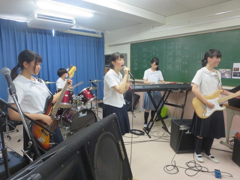 a0204337_04151354.jpg