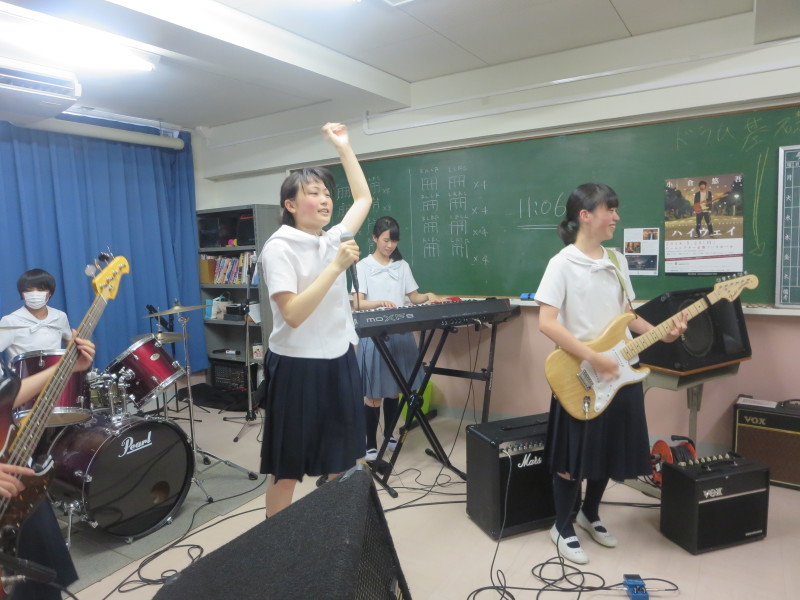 a0204337_04151684.jpg