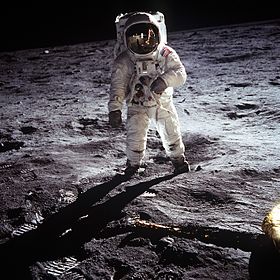 「アポロ月面着陸と日射病」_a0075684_941441.jpg