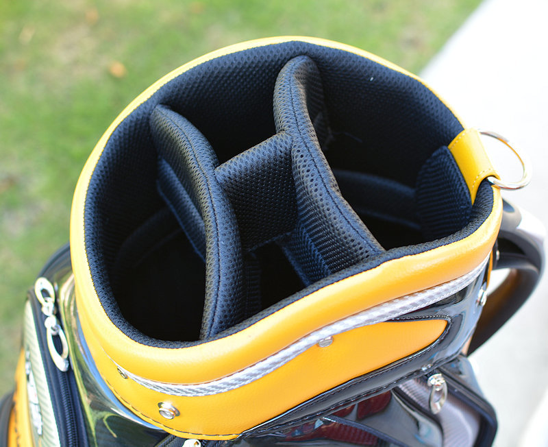 キャディバッグを新調する TayorMade CB100V TMオーセンティック