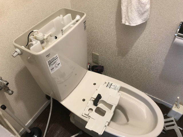 店舗トイレ交換_f0031037_19515069.jpg