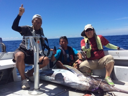 高松堀でカジキ_f0009039_17500906.jpeg