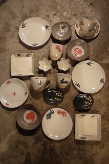 ①末晴窯（すえはるがま）西端春奈さんの器が入荷しました！ ～お皿