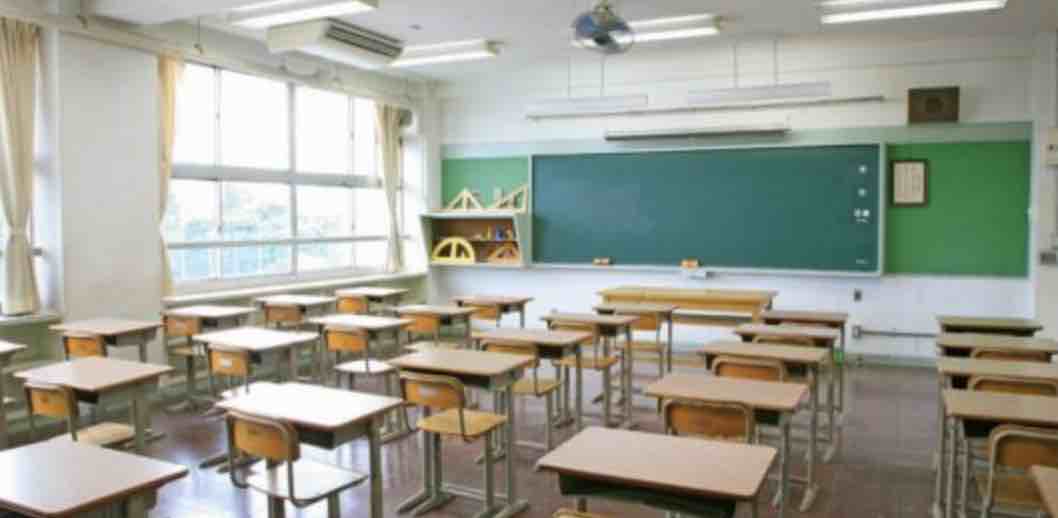 熱中症対策で防犯球技大会中止、教室にエアコンを!_e0068696_1018283.jpg
