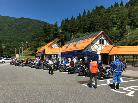 岐阜県警・岐阜オートバイ組合合同安全運転街頭指導 7/22/2018_c0133351_10011931.jpg