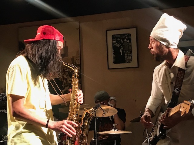 浴衣で京都。暑過ぎた浴衣。夜の部。@四条_a0050302_02445843.jpg