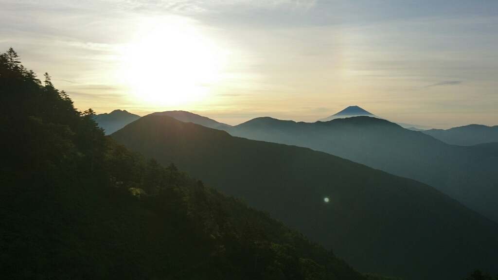 南ア：百高山めぐり／光岳　3日目（茶臼小屋〜畑薙大吊橋）_b0148050_08320559.jpg