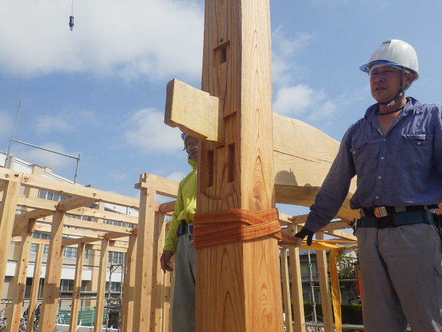 東仙北　大きな平屋の家　建て方作業スタート！_f0105112_05033212.jpg