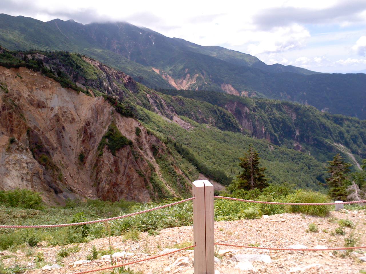 ☆ 白山 花山行 と き：７月２１日（土）夕～２３日（月）_e0371039_165018.jpg