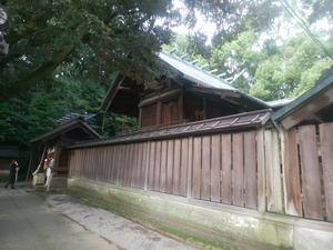 a0057057_22041547.png
