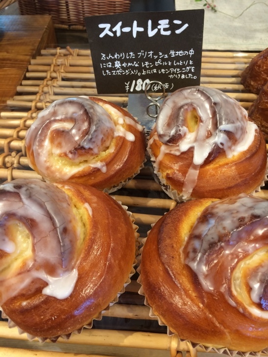 b0298565_08345825.jpeg