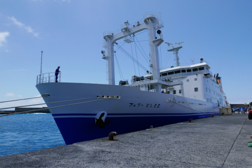 海界の村を歩く 東シナ海 小宝島_d0147406_17181227.jpg