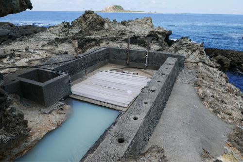 海界の村を歩く 東シナ海 小宝島_d0147406_18275043.jpg
