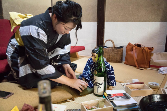 日本酒をたのしむ会 ＋ 野口さとこのチャーリー写真展 @ まつは_e0369736_22442556.jpg