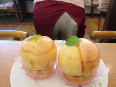 もも♡_a0171984_12173905.jpg