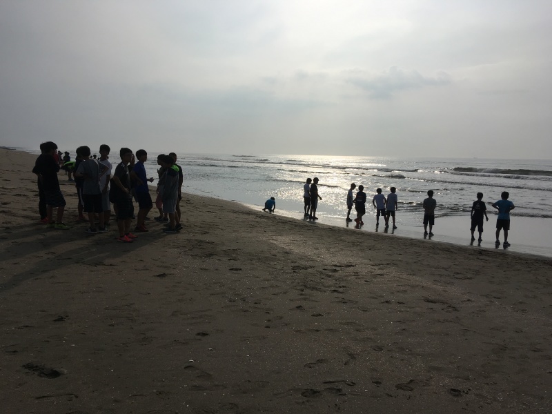 b0005596_06550752.jpeg