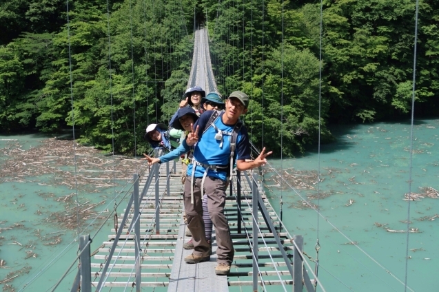 南ア：百高山めぐり／光岳　3日目（茶臼小屋〜畑薙大吊橋）_b0148050_18335371.jpg