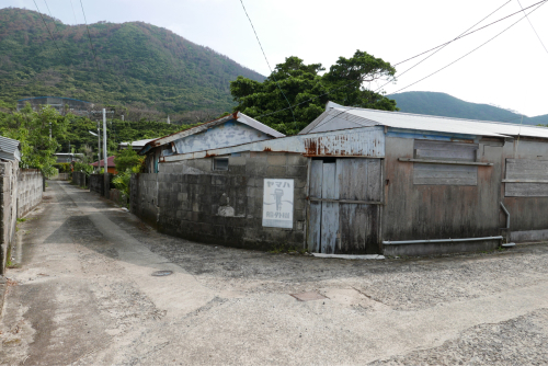 海界の村を歩く 東シナ海 宝島_d0147406_21475963.jpg