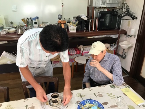 金曜日はおやじカレーを★_f0223914_02203196.jpg