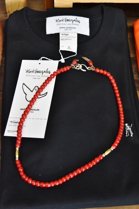 人気のAntique BEADS NECKLESS (赤玉・編)★★★_d0152280_04023000.jpg