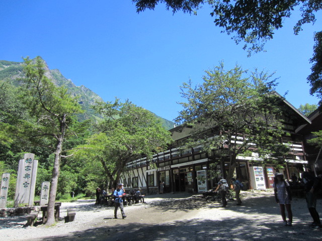 f0016320_10375513.jpg