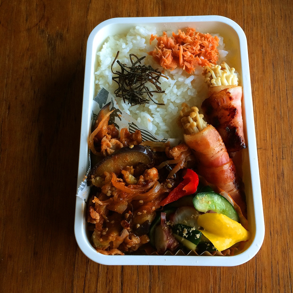 ナスと豚肉のケチャップ炒め弁当_e0345163_16321612.jpg