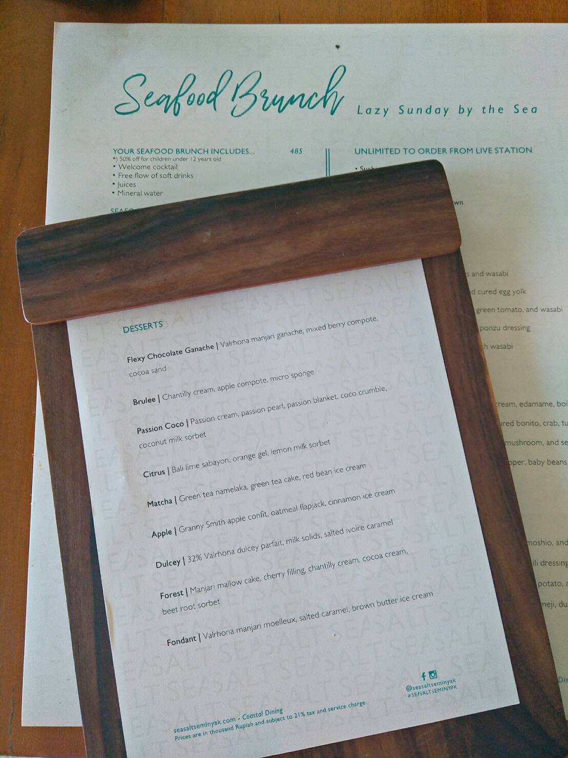 ＜サンデーブランチ＞Seasalt Alila Seminyak / シーソルト アリラ スミニャック_a0154918_19555545.jpg