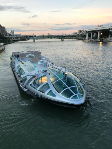 松本零士デザイン、エメラルダス 号が全貌をあらわした