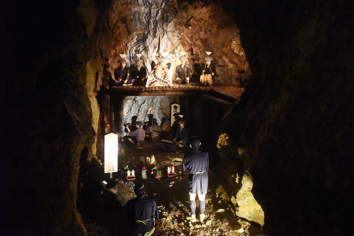 世界遺産になるかもしれない佐渡金山の人形が珍スポットすぎて爆笑できる!宗太夫坑コース写真_e0171573_23285681.jpg