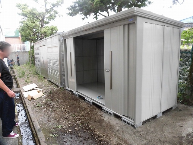 この何年かで購入した備品等をしっかり保管する「吉原高校避難所運営委員会 専用倉庫」が完成!_f0141310_07564089.jpg