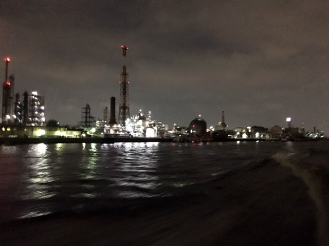 工場夜景クルーズ（京浜工業地帯）_e0208519_09294041.jpg