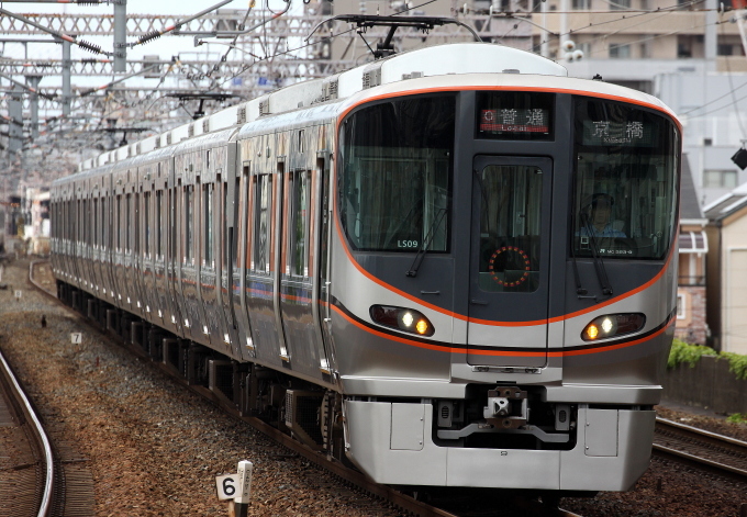 b0314633_00165230.jpg