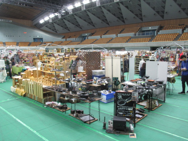 和歌山夏シュシュマーケット8月4日土曜日ビックホエール_e0292359_17015581.jpg