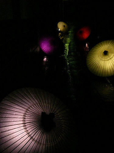 2008/5GW【岡山香川】吉備イワクラだらけで桃太郎の謎ツアー【吉備津神社、吉備中山磐座群、夜泣石、楯築遺跡、備中国分寺、田倉牛神、閑谷学校、熊山、牛窓、鬼ノ城、倉敷、鬼無、女木島、銭形】_b0116271_16462193.jpg