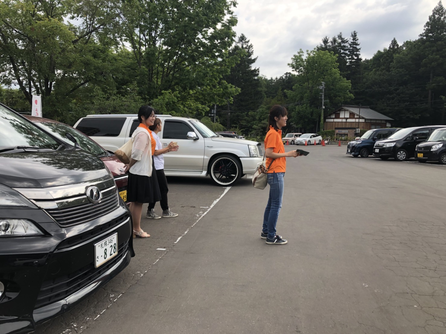 8月1日(水)月初の本店ブログ♪ ランクル ハマー アルファード_b0127002_17385285.jpg