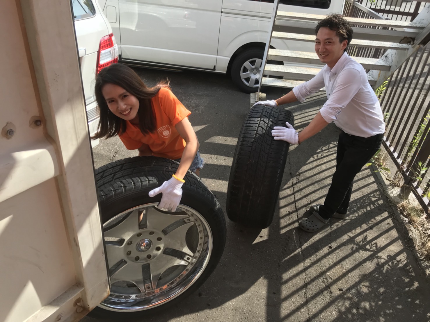 8月1日(水)月初の本店ブログ♪ ランクル ハマー アルファード_b0127002_19160404.jpg