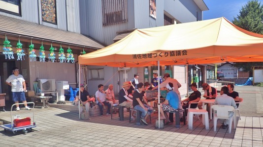 お祭りの翌日片付け_c0336902_21334115.jpg