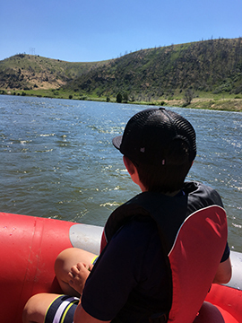 初夏のボーズマン2018、Madison River でのんびり川下り_f0364842_00392461.jpg