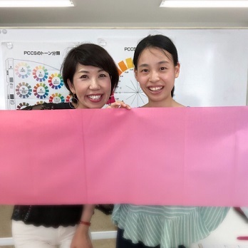 パーソナルカラー診断は 4シーズンでは解決できません。_f0249610_20290733.jpg