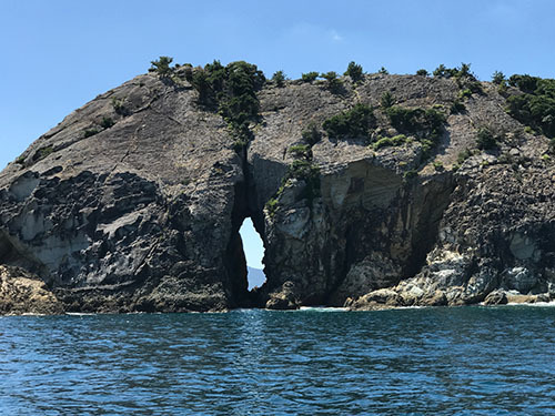 長崎＆五島列島2017／上五島1 キリシタン洞窟クルーズ_b0035734_17061935.jpg