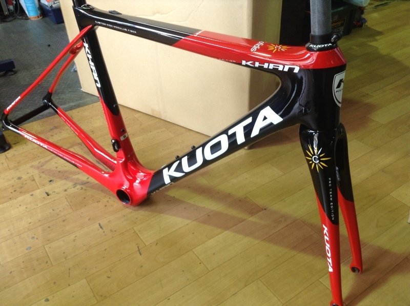 KUOTA KHANのチームカラー入荷！！ : サイクルぴっと
