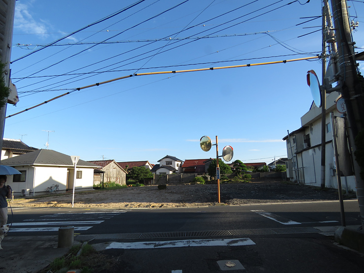 f0214649_03434093.jpg