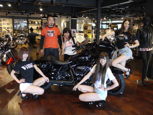 ローグラスペシャル納車です!_b0317459_11362336.jpg