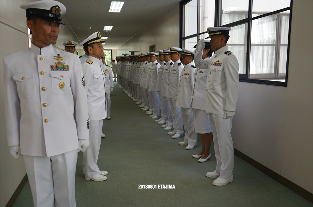 20180801 海上自衛隊幹部候補生学校長離着任式_e0150566_17340979.jpg