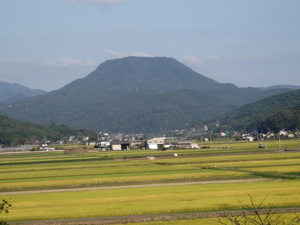 f0375290_08121457.jpg