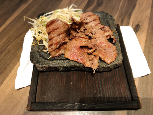 粋な肉 名駅店_e0292546_07190757.jpg