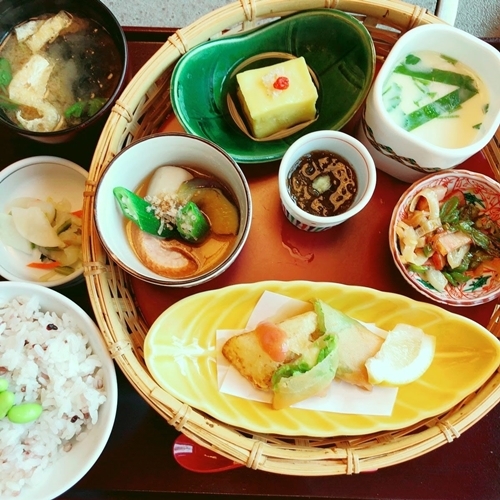 f0377688_05003721.jpg