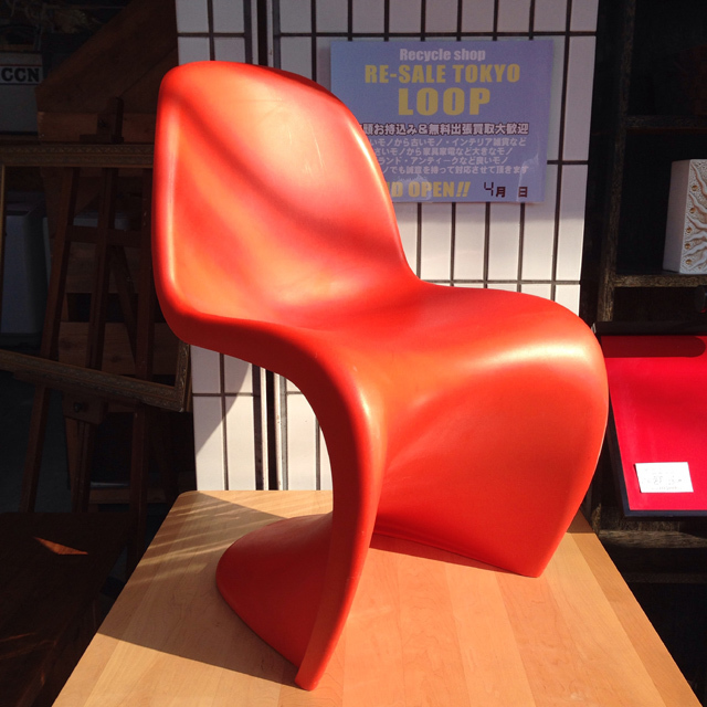 Verner Panton（ヴェルナー・パントン）パントンチェア “Panton