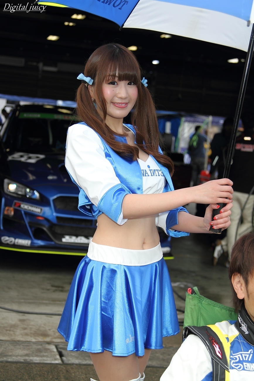 佐東詩織 さん（TOWA INTEC Racing レースクイーン）_c0216181_18185847.jpg