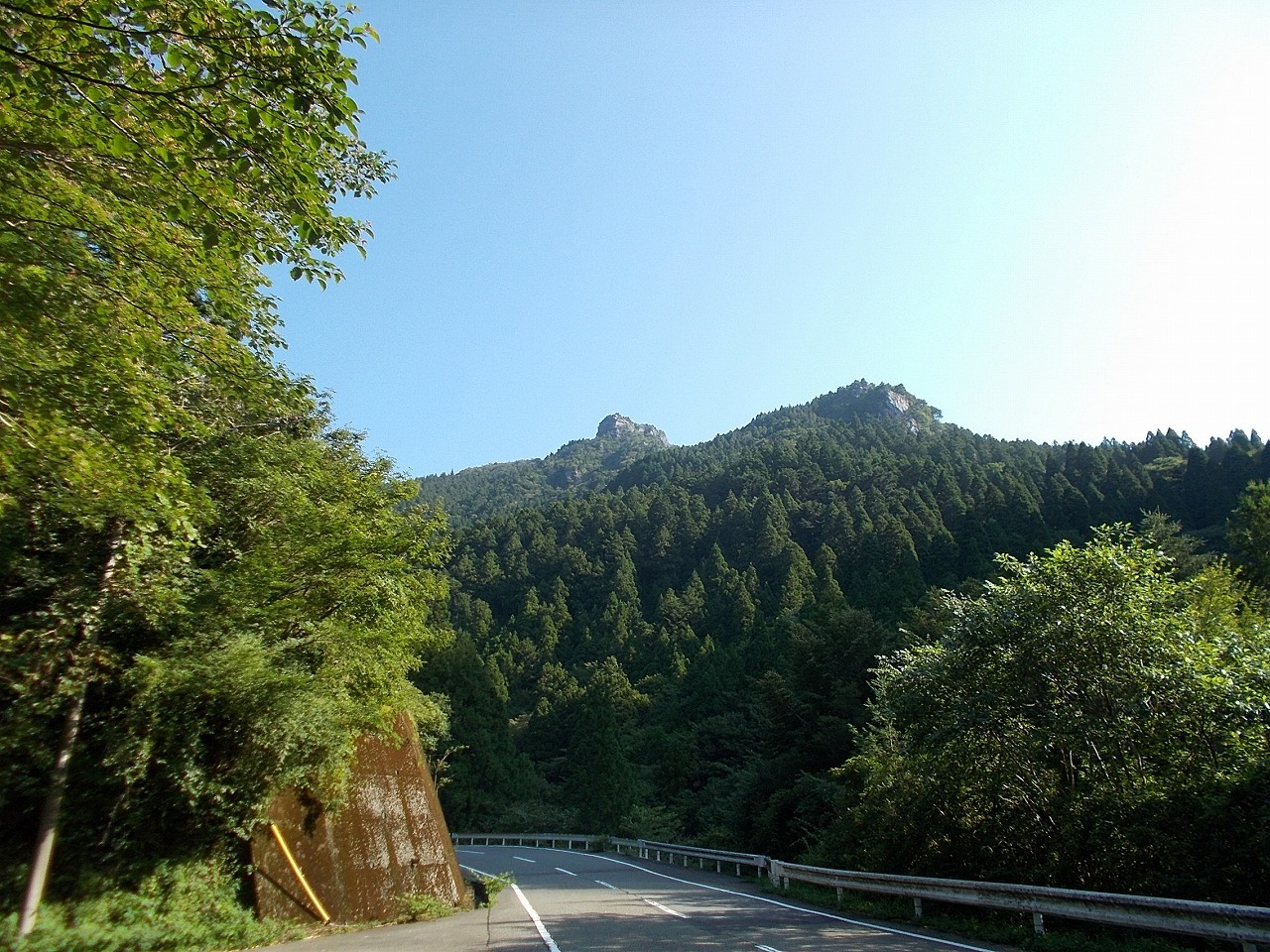 瀬戸川渓谷(土佐町) : 茶凡遊山記 瀬戸川渓谷(土佐町) : 茶凡遊山記